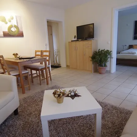 Schoneck Garni - - Hochschwarzwald Hotel